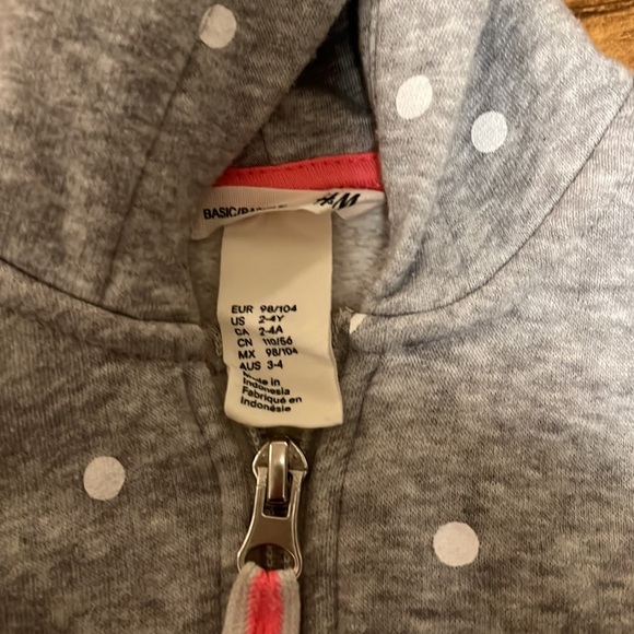 EUC H&M zip up hoodie sz 2-4 polka dot - Picture 2 of 6